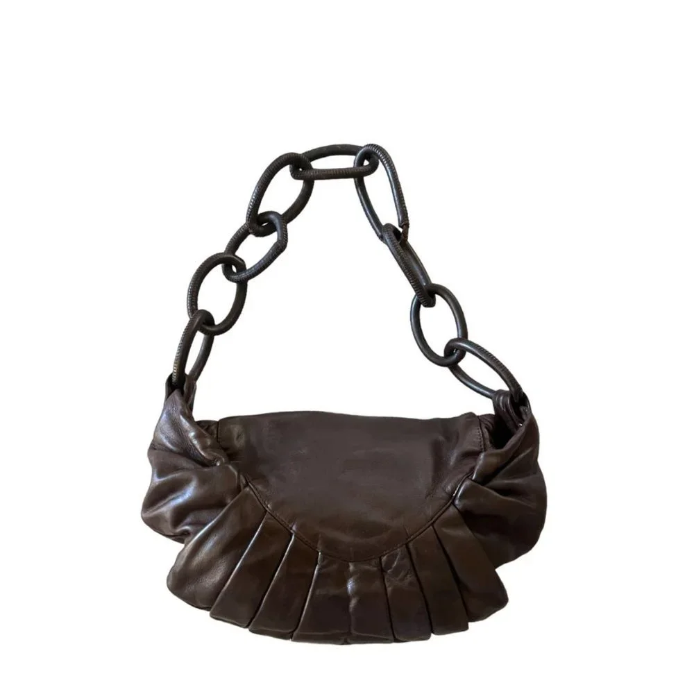 Chanel Ring Shoulder Bag - Picture 2 of 9